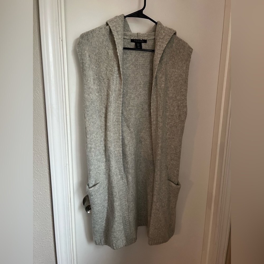 Women’s Tahari Long Hooded Sweater Cardigan Size S